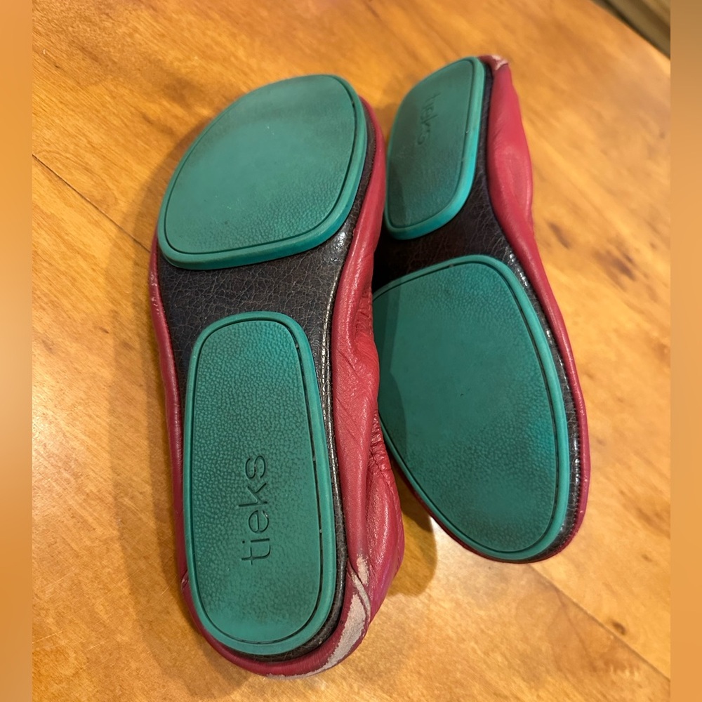 Tieks Red Leather Ballet Flats size 7 - Picture 5 of 8